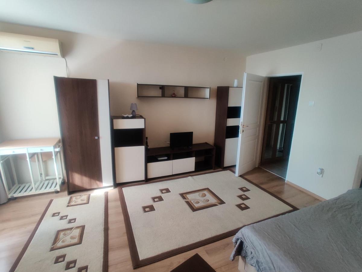 Eric'S Cozy Apartment ทิมิชัวรา ภายนอก รูปภาพ